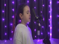 נגה ון-דר-ולדה בקאבר מחודש - "אבן על אבן"