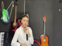נועם דדון בקאבר מחודש - "ארץ ארץ"